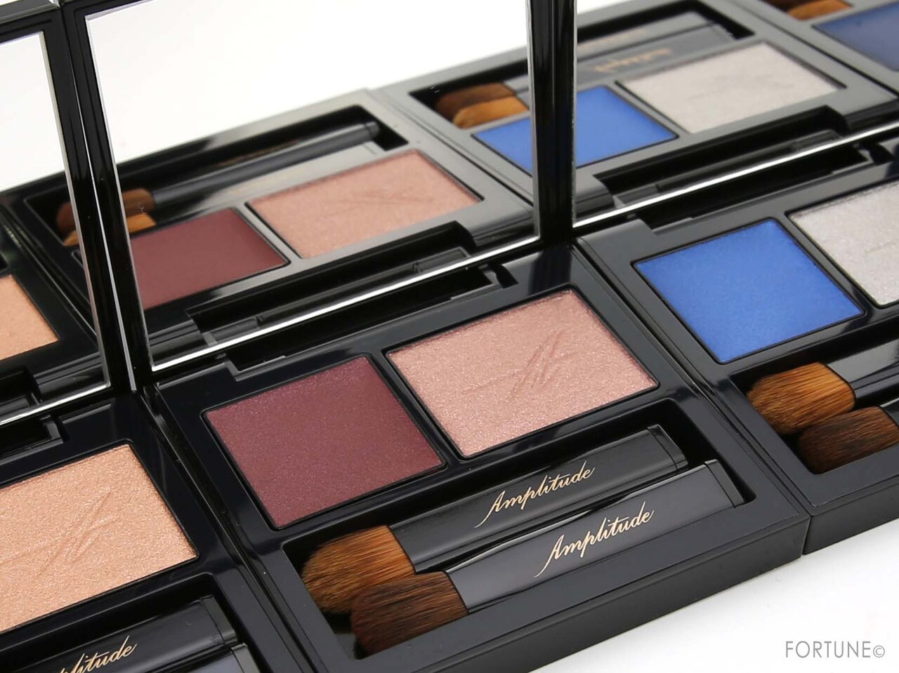 《2020年秋冬コレクション》アンプリチュード「Amplitude コンスピキュアス ダブルアイズ」新色4色