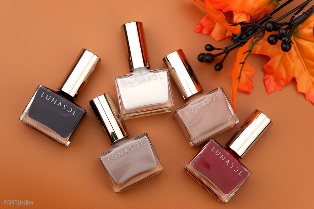 画像：LUNASOL（ルナソル）2020秋新作コスメ「ルナソル ネイルポリッシュ」