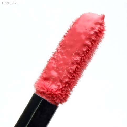 画像：SUQQU（スック）『SUQQU コンフォート リップ フルイド フォグ』『SUQQU コンフォート リップ フルイド グロウ』