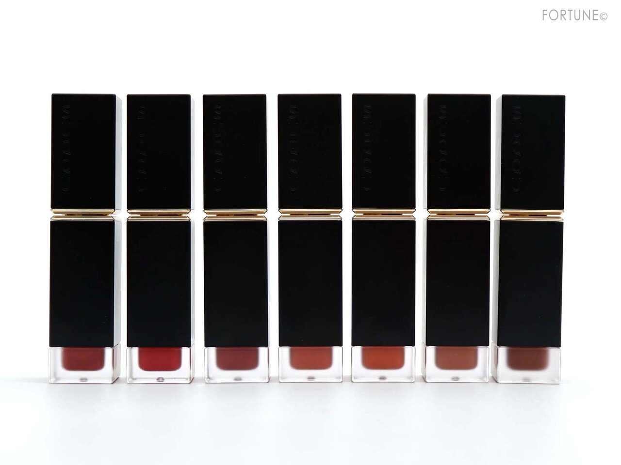 画像：SUQQU（スック）『SUQQU コンフォート リップ フルイド フォグ』