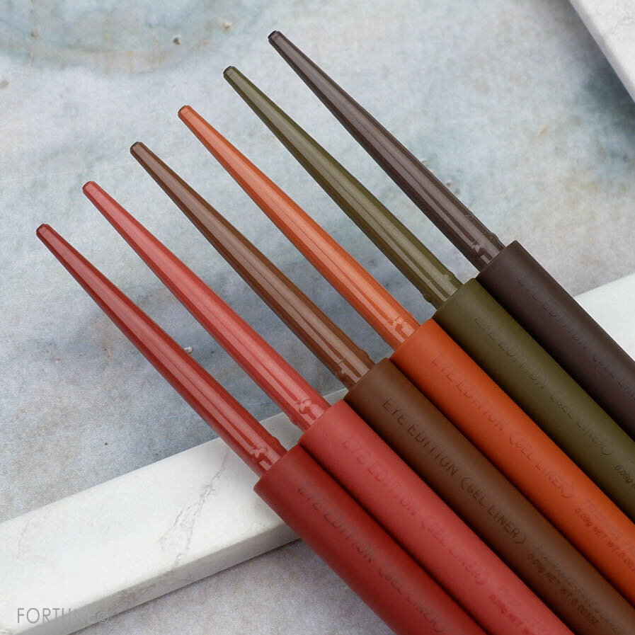 画像：ettusais（エテュセ）アイエディション（ジェルライナー）