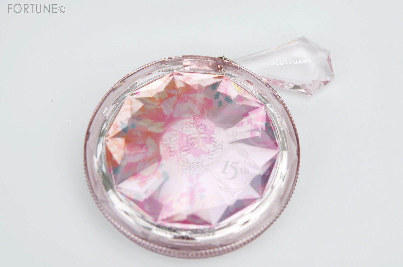 画像：JILL STUART（ジルスチュアート）「ブルーム ミックスブラッシュ コンパクト 15th」