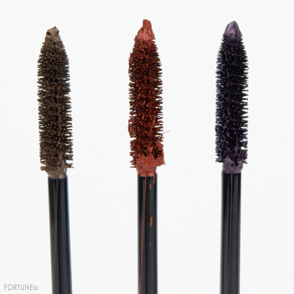 画像：『THREE アートエクスプレッショニストマスカラ』