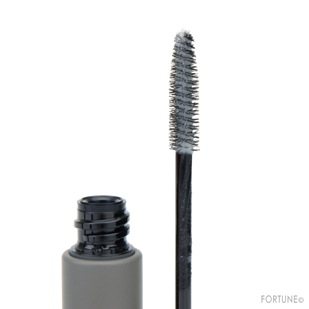 画像：『THREE アイラッシュケアアンドトリートメントリムーバー』