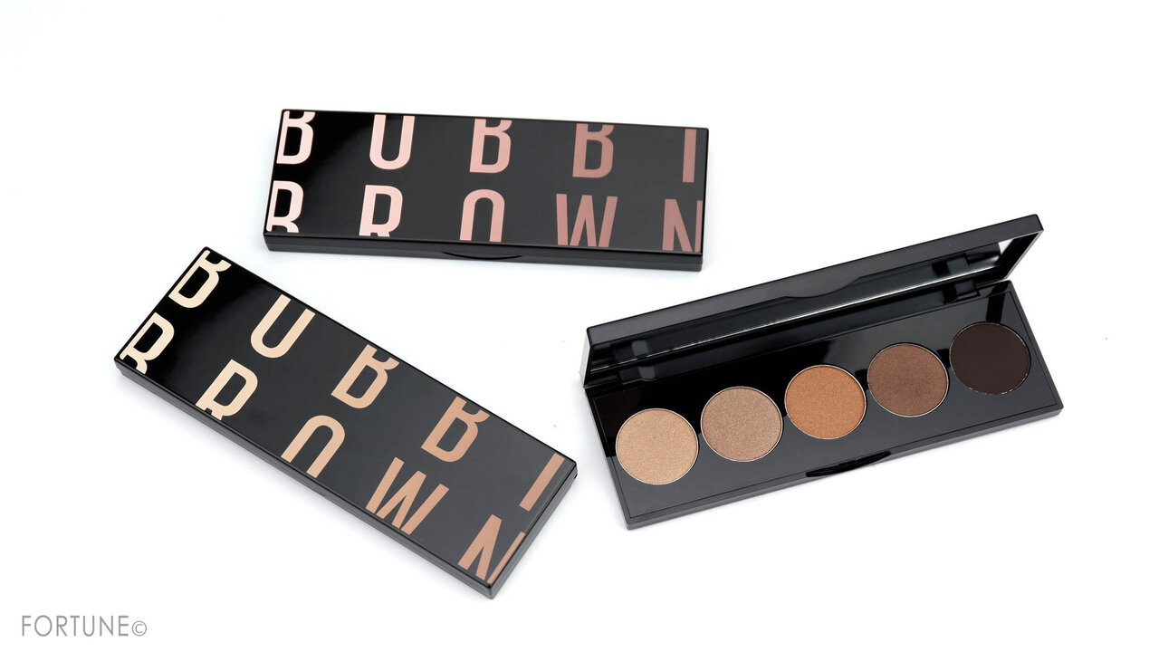 画像：BOBBI BROWN（ボビイ ブラウン）リアル ヌード コレクション『ヌード アイシャドウ パレット』