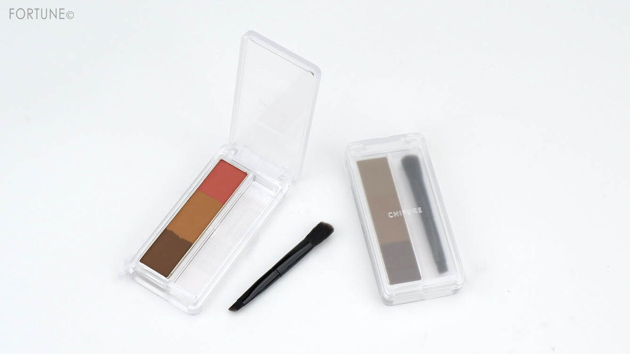 ちふれ《2020年秋冬新商品》ふんわり立体眉をつくる「アイブロー パウダー」