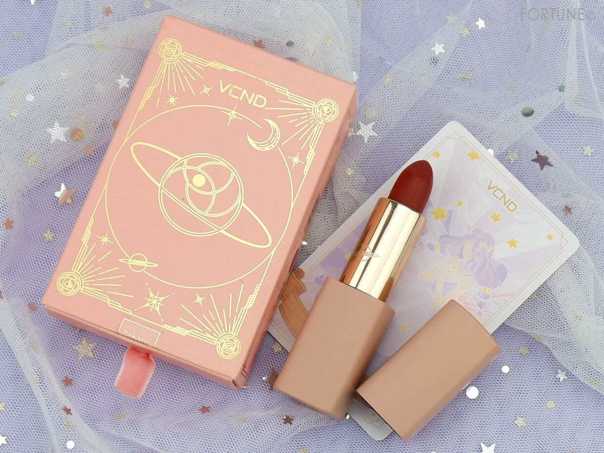 VCND「ピンクミストリップ」中国コスメ