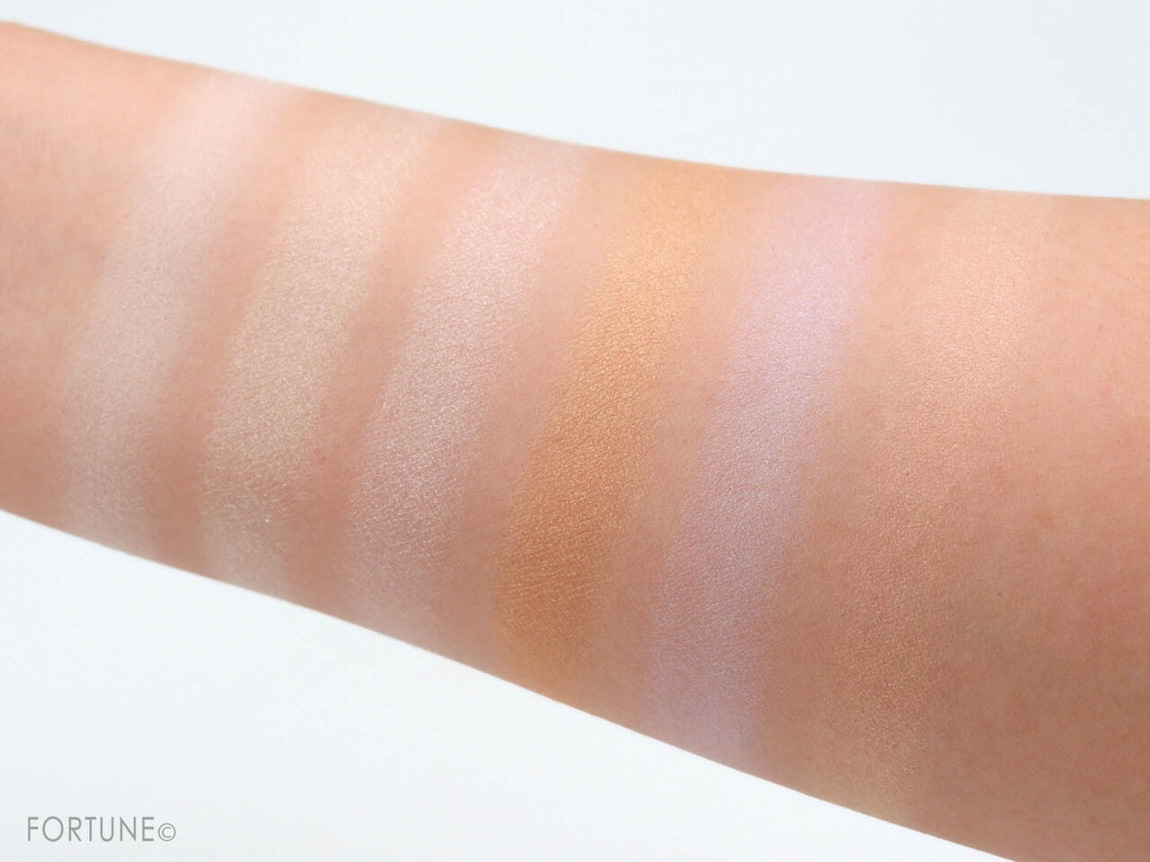 画像：shu uemura（シュウ ウエムラ）『フェイス カラー』