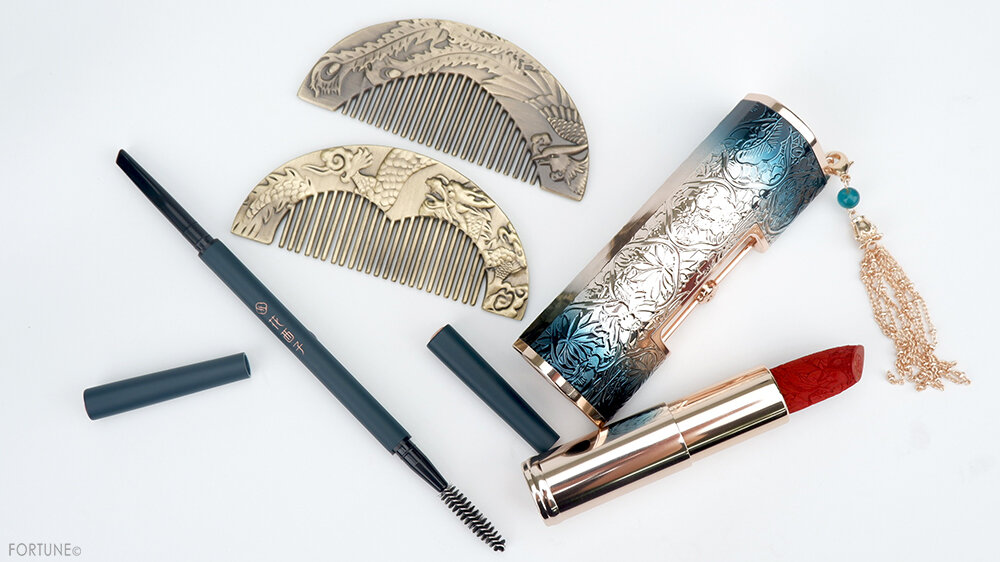 画像：中国コスメブランド 花西子（Florasis）「七夕限定ボックス」