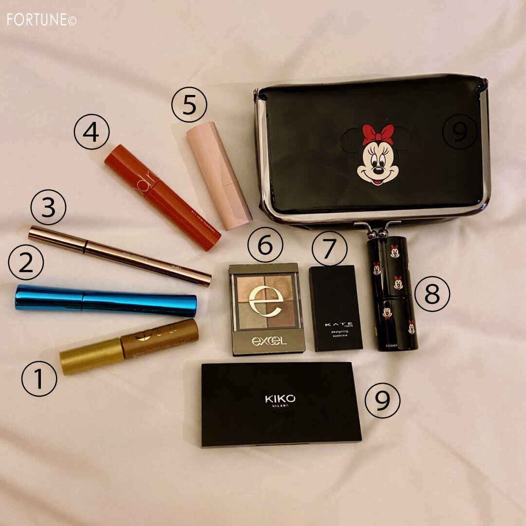 ポーチの中身【FORTUNE美女ポーチ Vol.28】モデル・インフルエンサー・SNSディレクターとマルチに活動する「Rina Franchesca(ちぇすか)」さん