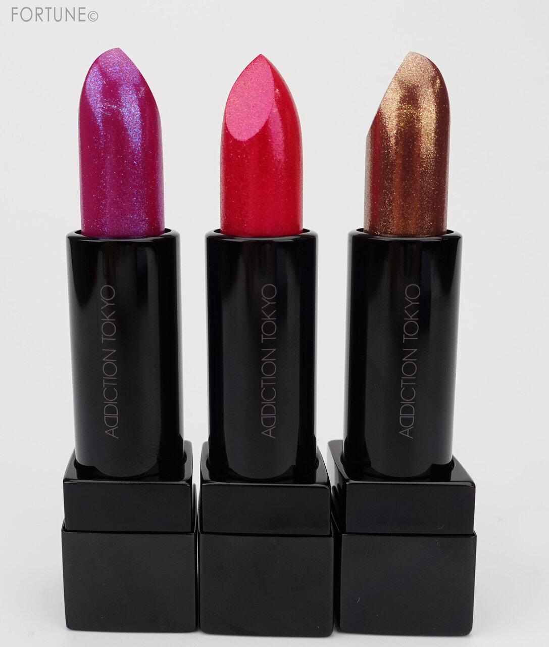 画像：ADDICTION（アディクション）クリスマスコフレ「アディクション ザ リップ スティック シアー “イリディセント ユーフォリア”」