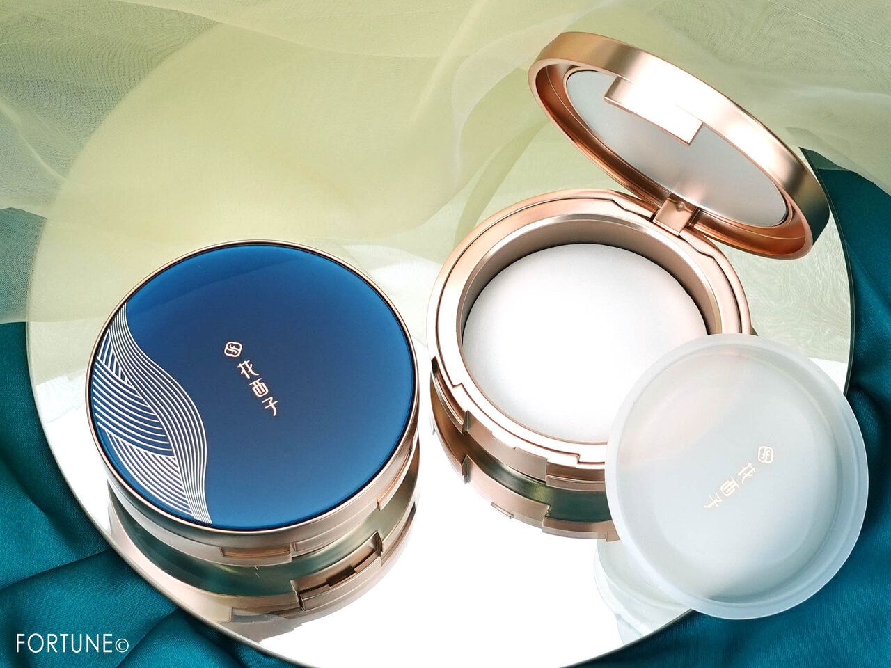 花西子／玉女桃花絹糸 プレストフェイスパウダー