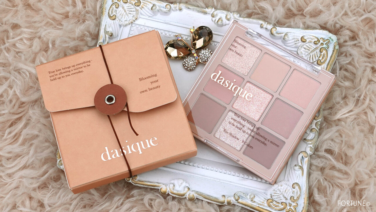 画像：dasique（デイジーク）『デイジークシャドウパレット』05 サンセットミュリー