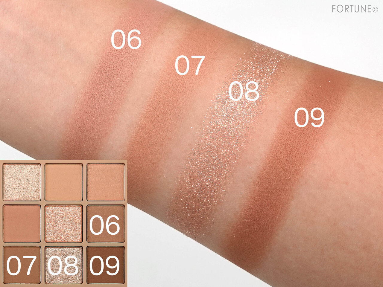 画像：dasique（デイジーク）『デイジークシャドウパレット』05 サンセットミュリー