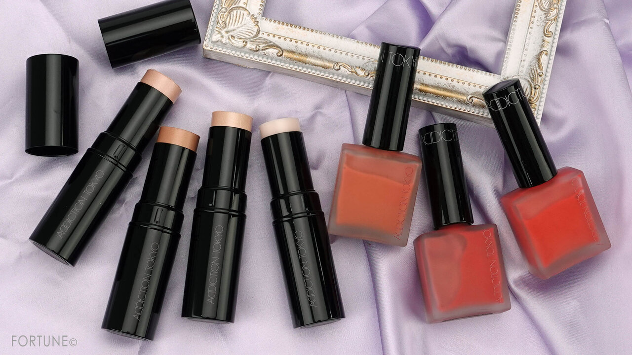 画像：ADDICTION（アディクション）『ザ グロウ スティック』『ザ チークポリッシュ L』