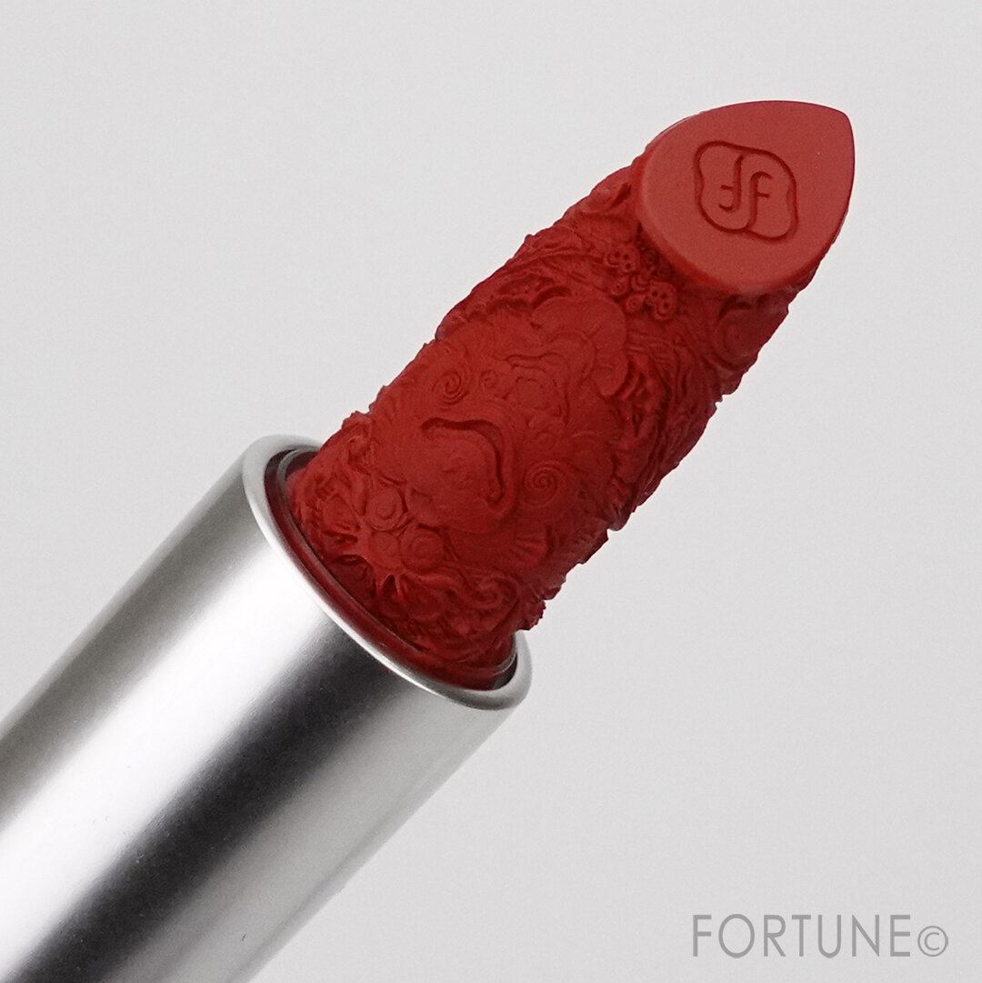 花露養唇・同心錠リップスティック／M 145　朱碟錠