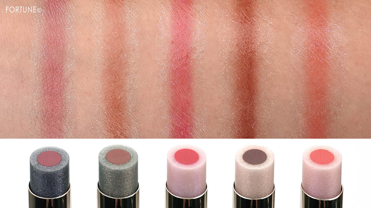 画像：MAQuillAGE（マキアージュ）クリスマスコフレ『マキアージュ ドラマティックルージュEX』『マキアージュ ドラマティックスタイリングアイズ』限定色