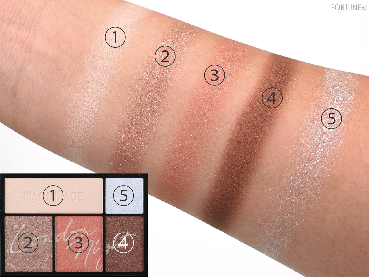 画像：MAQuillAGE（マキアージュ）クリスマスコフレ『マキアージュ ドラマティックルージュEX』『マキアージュ ドラマティックスタイリングアイズ』限定色