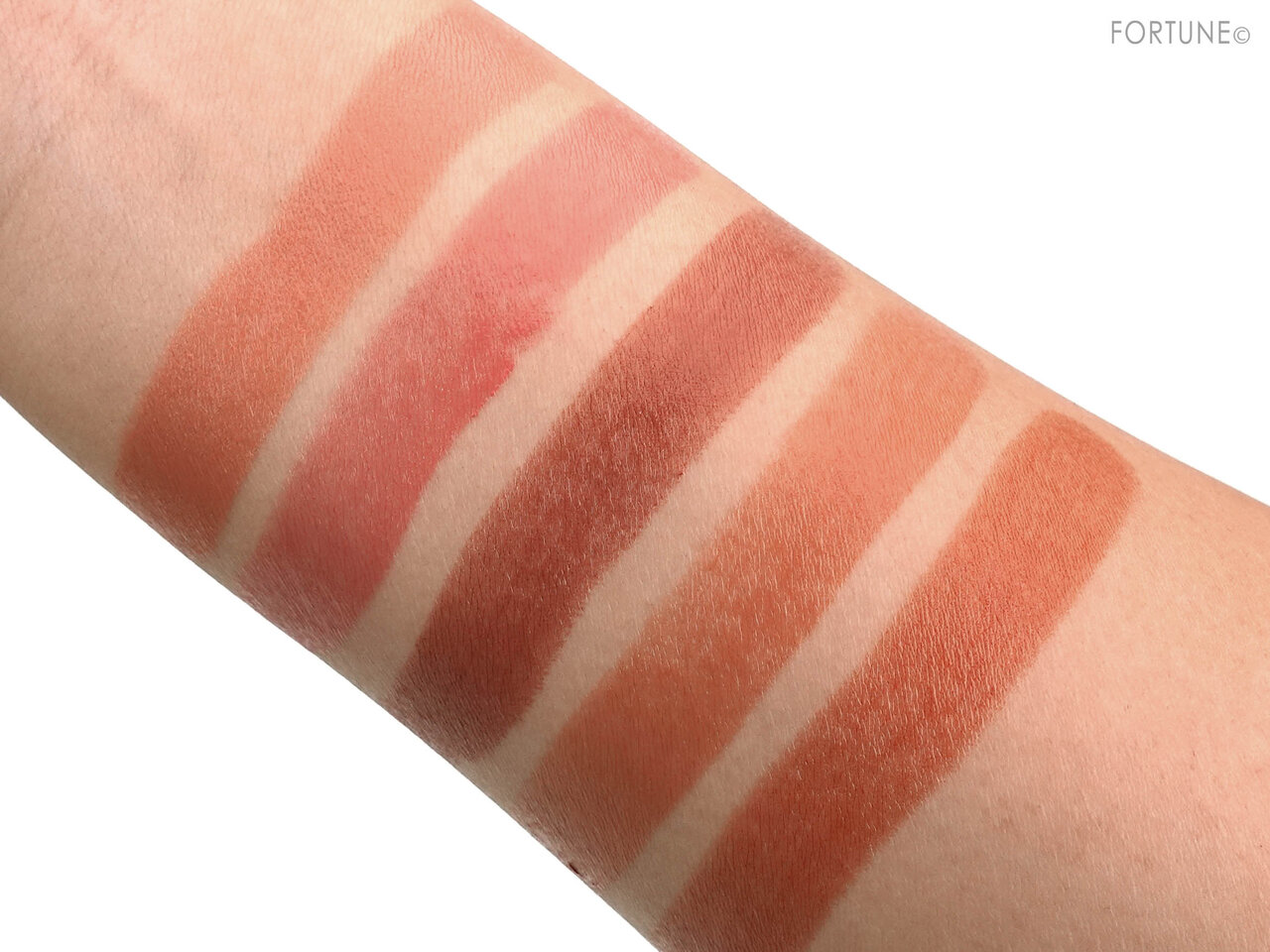 ADDICTION（アディクション） 2020年冬 新作コスメ『アディクション ザ リップスティック エクストレム シャイン』