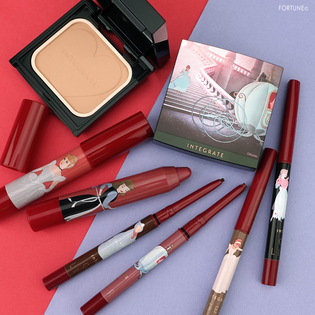 資生堂 インテグレート ディズニーコラボ/シンデレラ限定デザイン 2020年秋冬新作コスメ　スウォッチ・使用レポ・レビュー