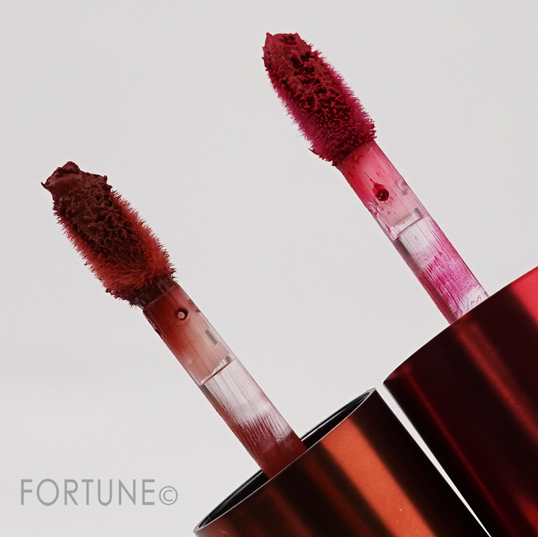 REVLON(レブロン) 2020年秋冬新色 新作コスメ『レブロン キス クラウド ブロッテッド リップ カラー』012 チョコレート スフレ/016 ベリー ソフト　スウォッチ・使用レポ・レビュー