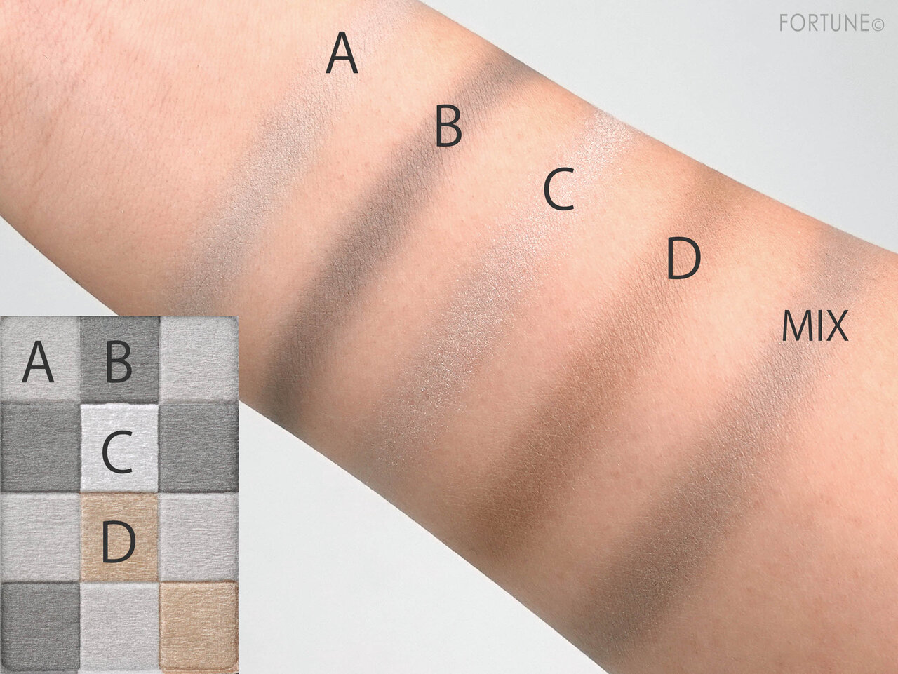 Amplitude(アンプリチュード) 2021春新作コスメ スプリングコレクション「スモーキーシーク フォーアイズ」05 スモーキーグレー　レビュー・使用レポ・スウォッチ