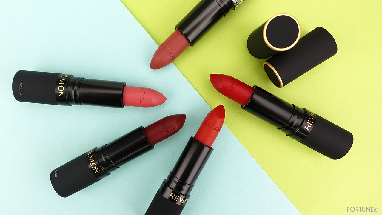 REVLON(レブロン) 2020冬新作コスメ『レブロン スーパー ラストラス ザ ラシャス マット』レビュー・全色スウォッチ・使用レポ