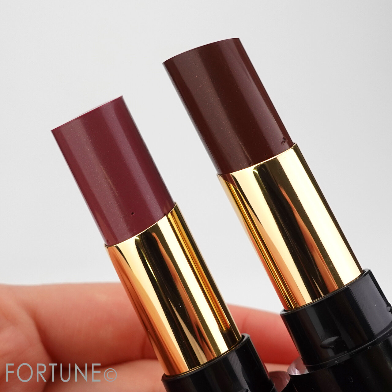 REVLON(レブロン) 2020冬新作コスメ『レブロン スーパー ラストラス グラス シャイン リップスティック』新色007/010 レビュー・全色スウォッチ・使用レポ