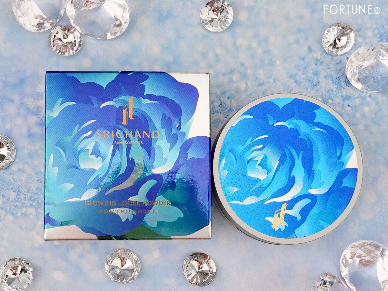 クリスマスコフレ SRICHAND(シーチャン)グローイングパウダー タイコスメ 数量限定 限りなくツヤ肌へ