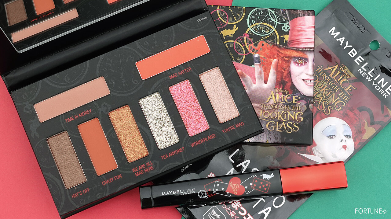 メイベリン ニューヨーク 2020新作コスメ/ディズニー映画「アリス・イン・ワンダーランド」限定コレクション　ラッシュニスタ N A01 ブラック/ポストカード アイシャドウ パレット AL-1　レビュー・スウォッチ・使用レポ