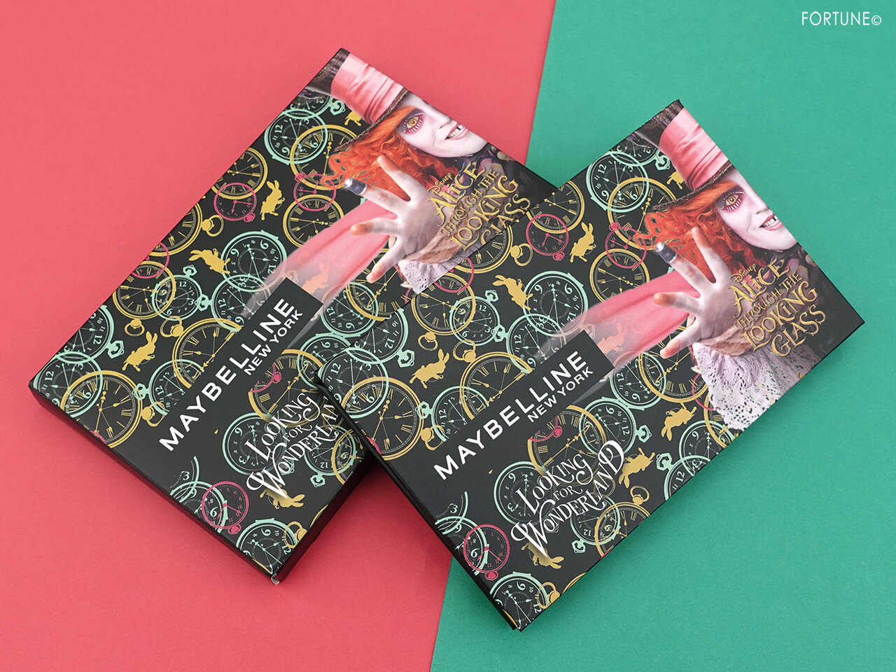 メイベリン ニューヨーク 2020新作コスメ/ディズニー映画「アリス・イン・ワンダーランド」限定コレクション　ポストカード アイシャドウ パレット AL-1　レビュー・スウォッチ・使用レポ