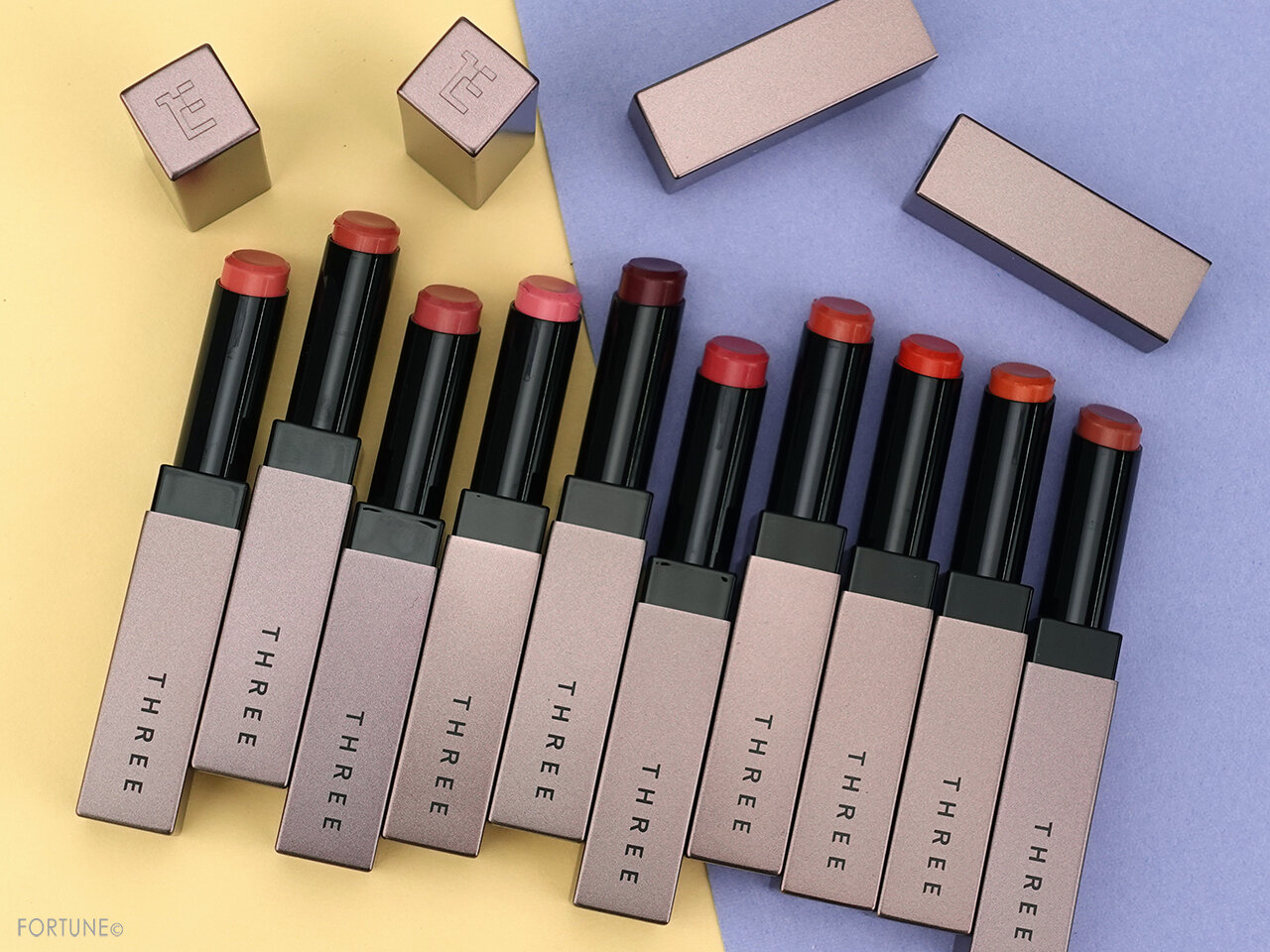 THREE(スリー)2021春「アライジング スピリット リップグロー」