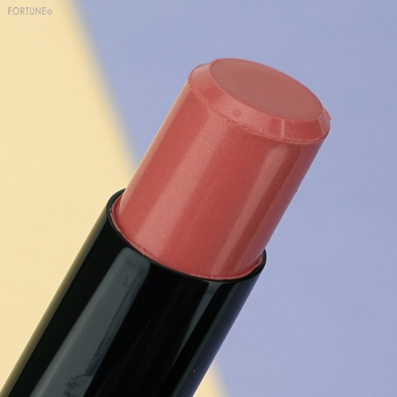 THREE(スリー)2021春「アライジング スピリット リップグロー」