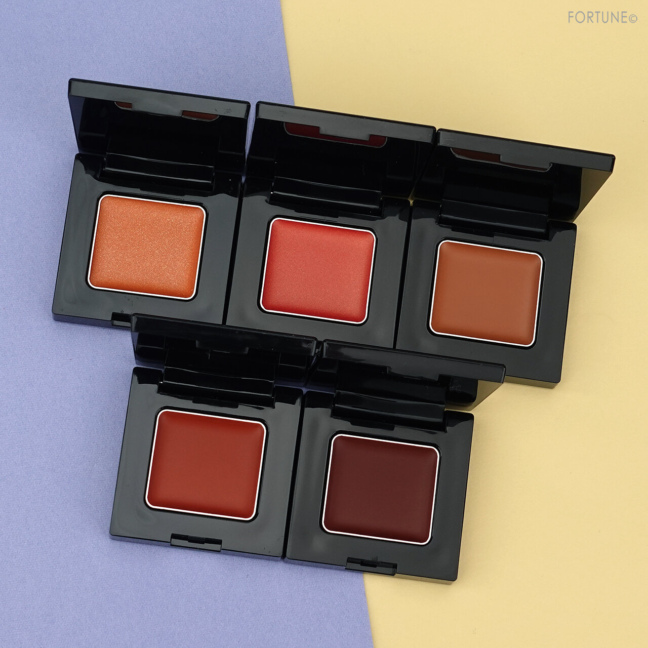 SHIRO/シロ「ジンジャーアイシャドウグロウ」