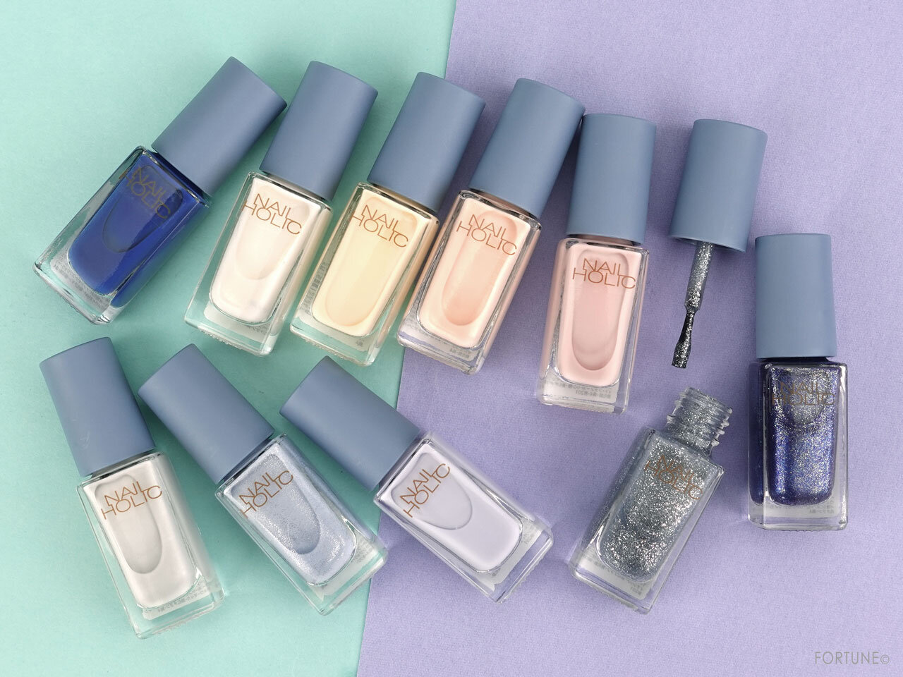 株式会社コーセー NAIL HOLIC/ネイルホリック リミテッドカラー