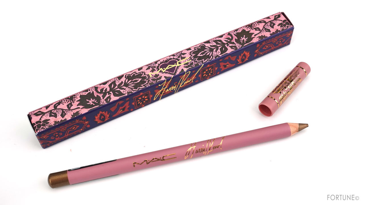 M·A·C/マック×ハリス リード「アイ コール」