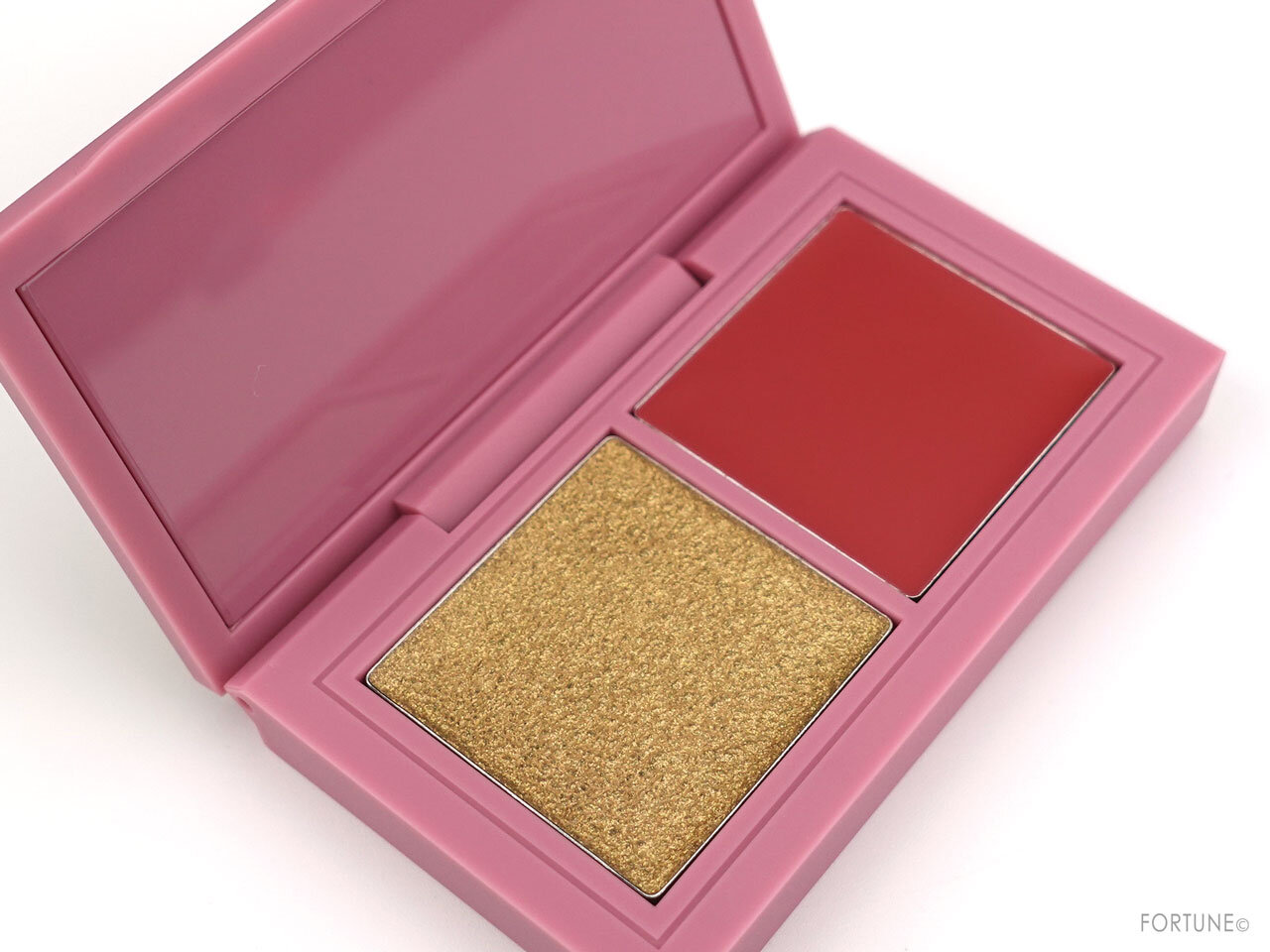 M·A·C/マック×ハリス リード「エンブレイス ユア デュアリティ」