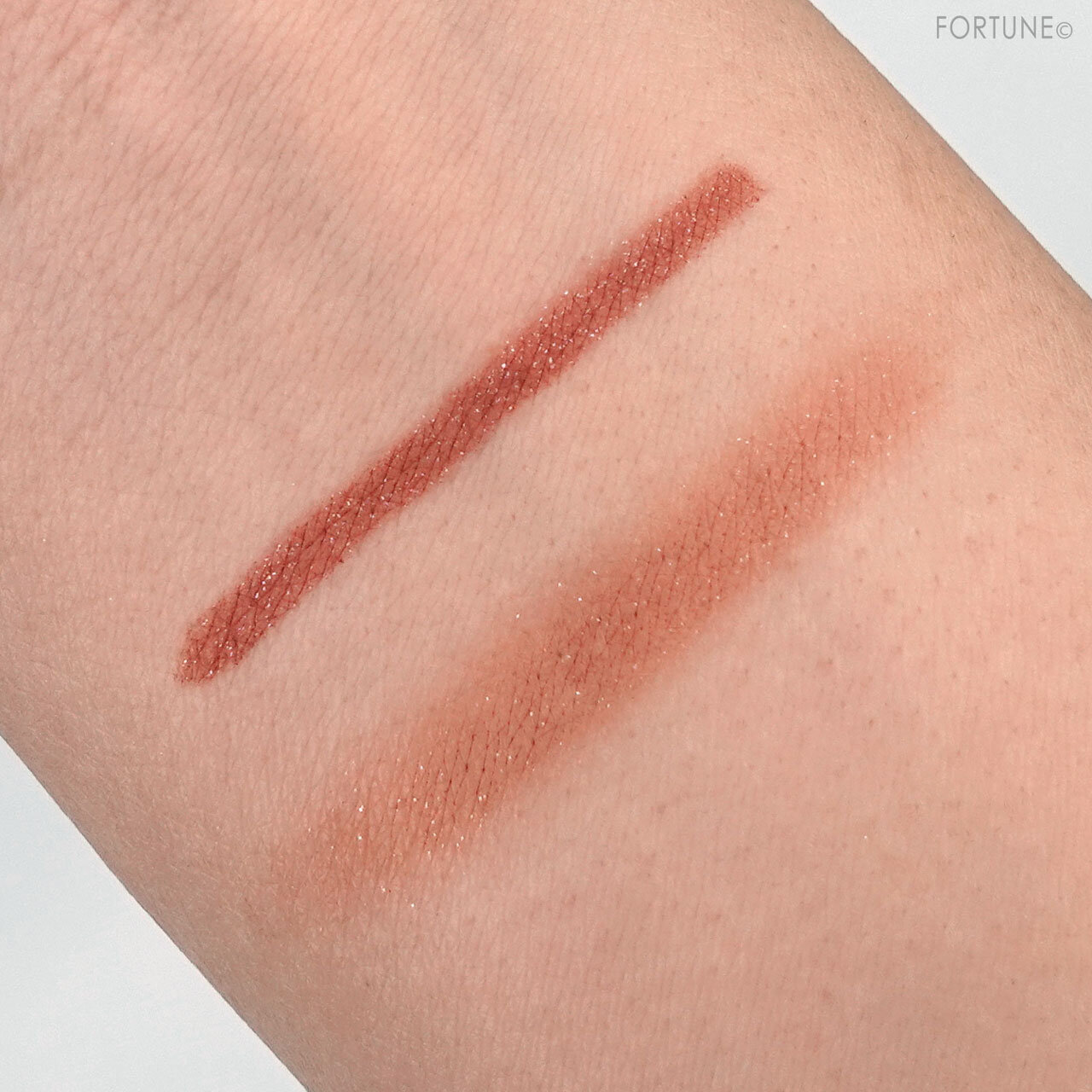 WHOMEE/フーミー コントロールカラーライナー