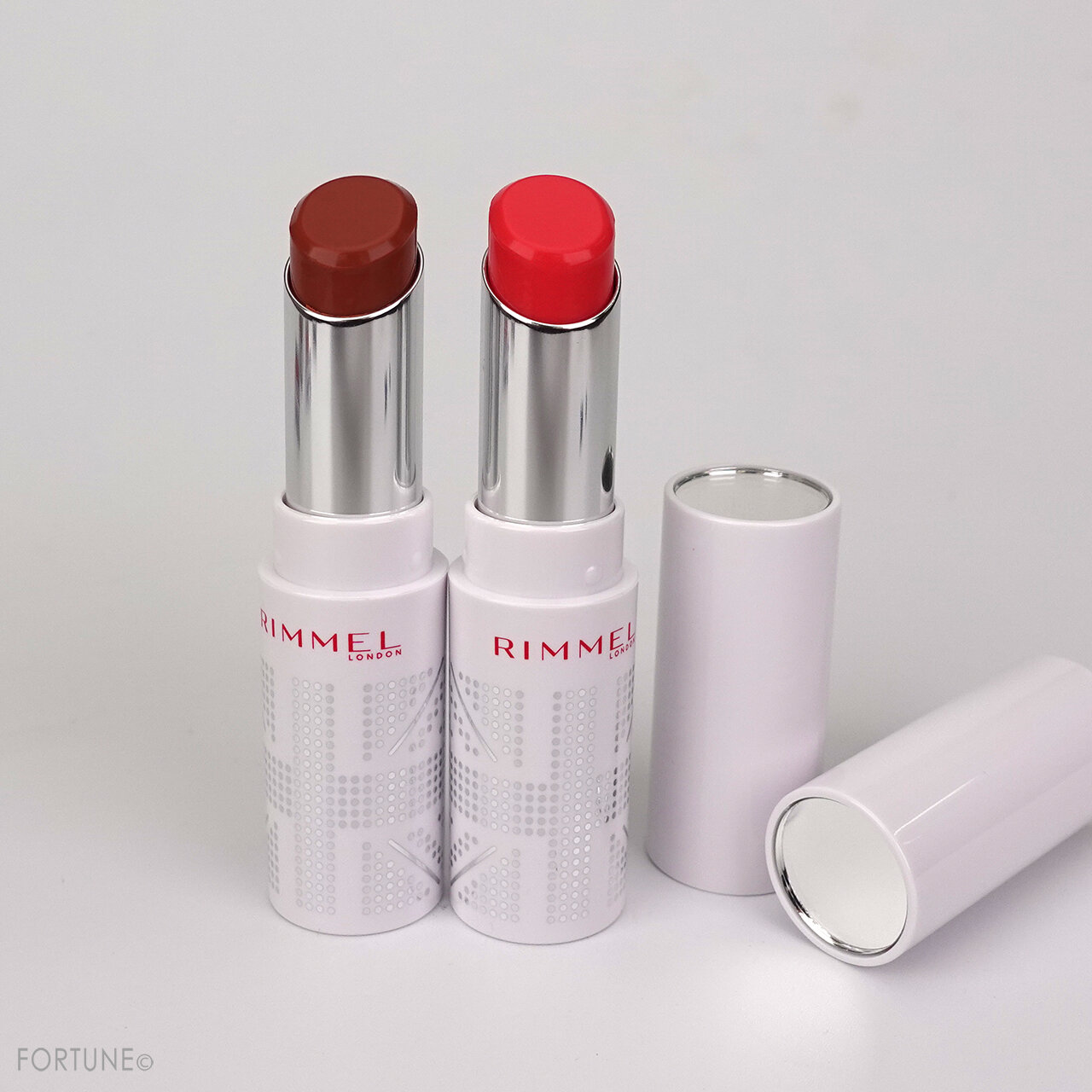 リンメル　ラスティングフィニッシュ　ティントリップ