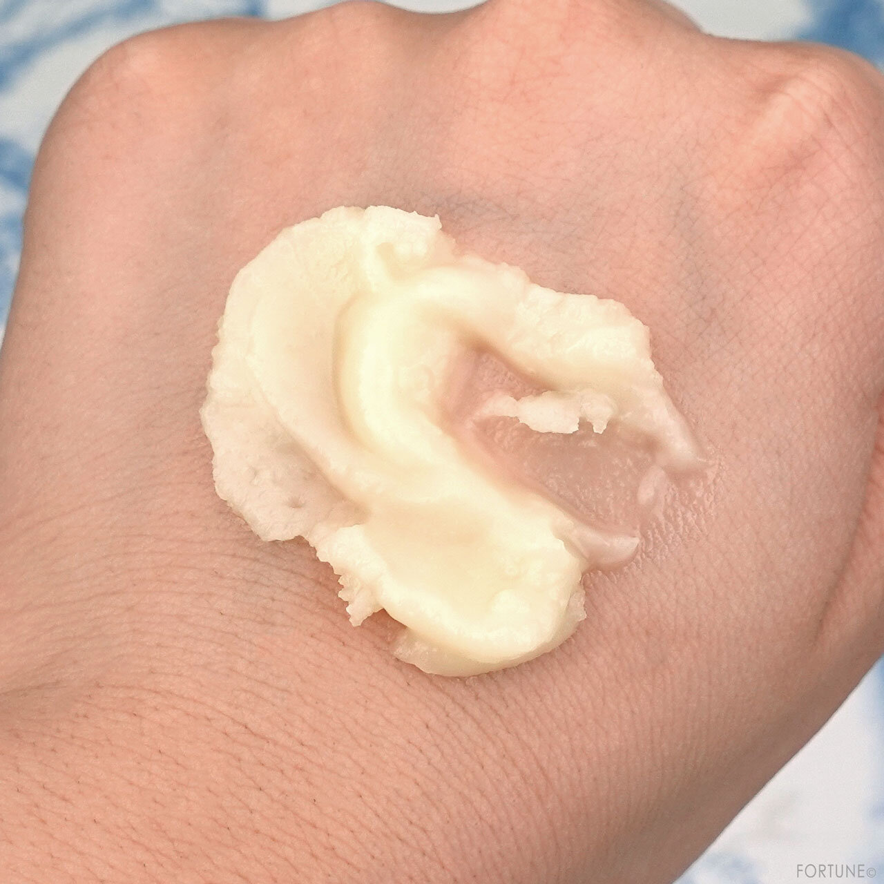 CLAYGE（クレージュ）「クレンジングバーム クリア / モイスト」