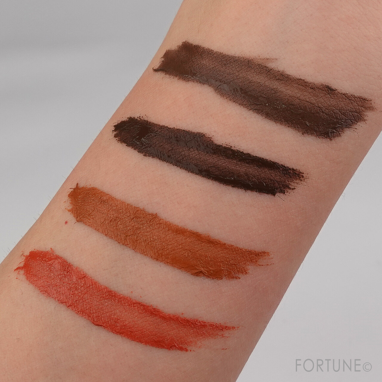 RIMMEL/リンメル　プロフェッショナル　3Dブロウ　マスカラ