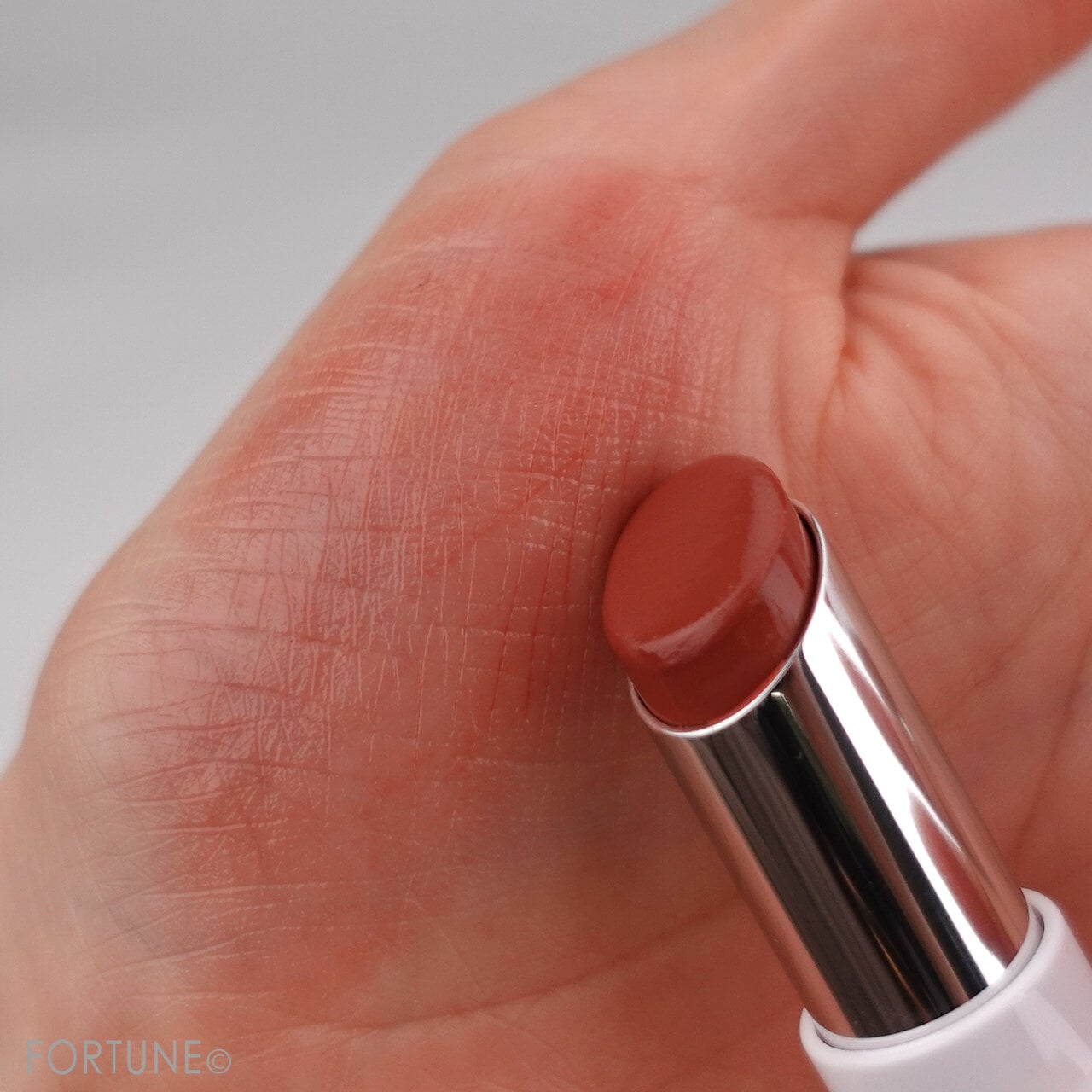 リンメル　ラスティングフィニッシュ　ティントリップ 013