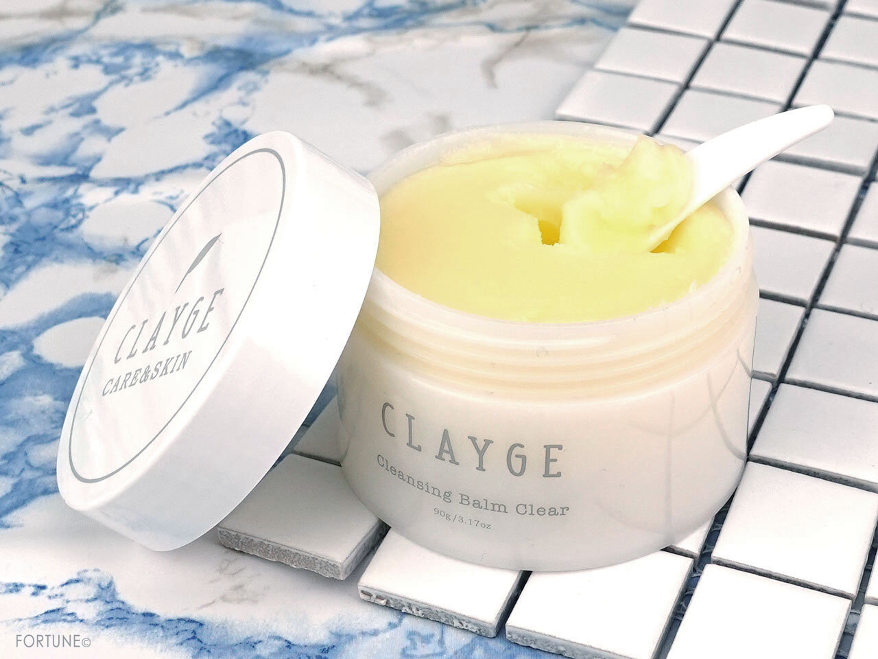 CLAYGE（クレージュ）「クレンジングバーム クリア / モイスト」