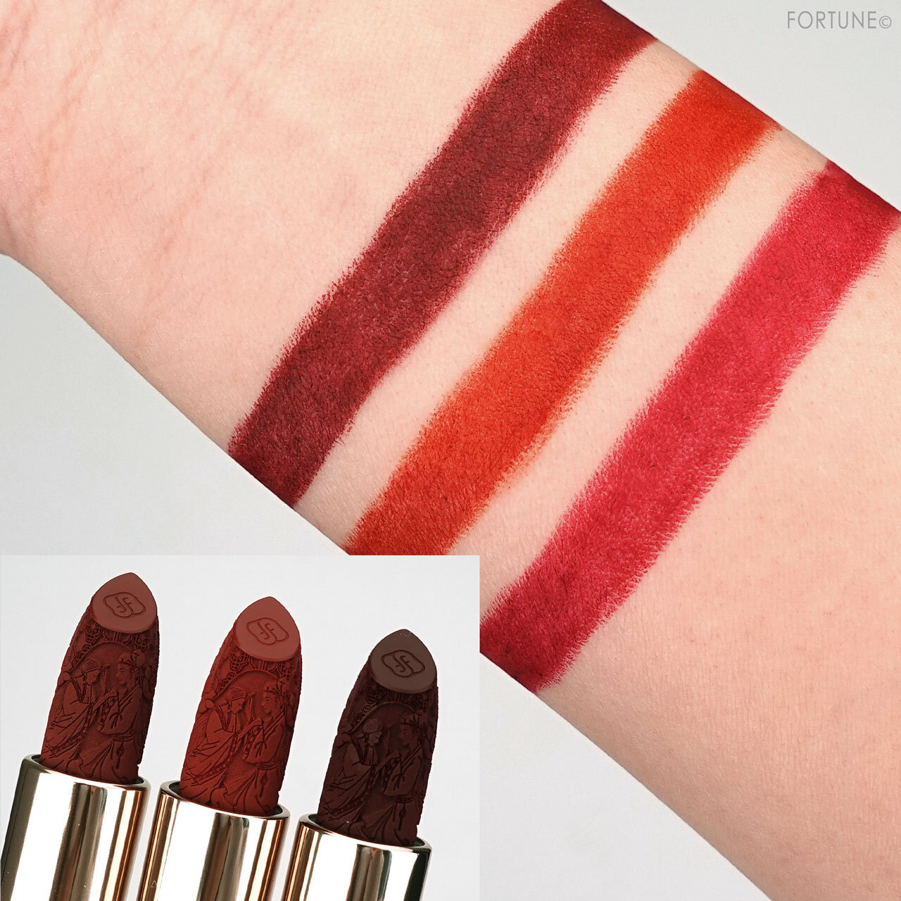 花西子（Florasis）「同心錠リップ」