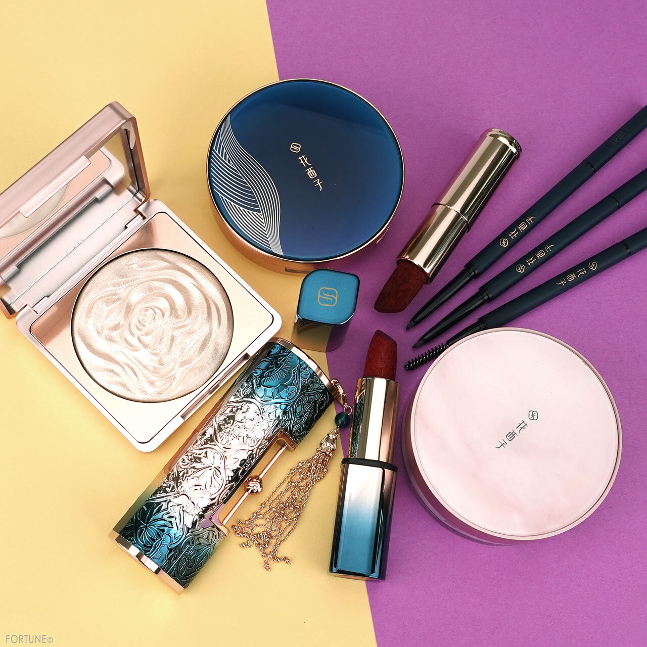 花西子（Florasis）中国コスメ