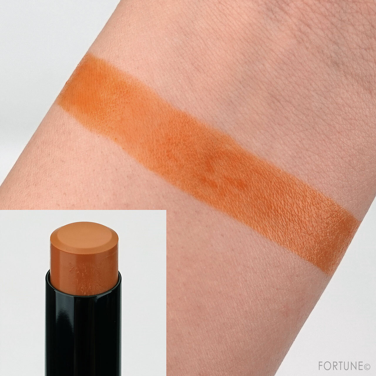 KATE/ケイト　リップカラーコントロールベース