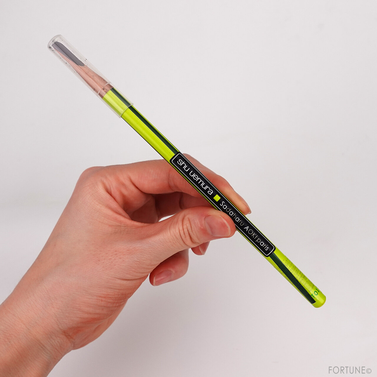 シュウ ウエムラ「ハード フォーミュラ」