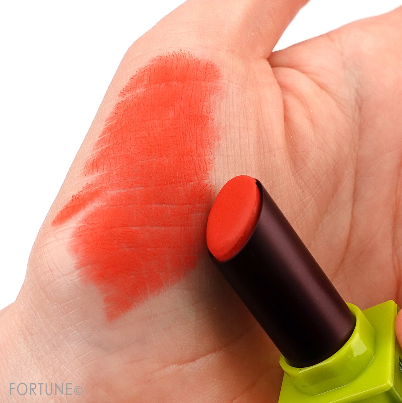 シュウ ウエムラ「ルージュ アンリミテッド マット」