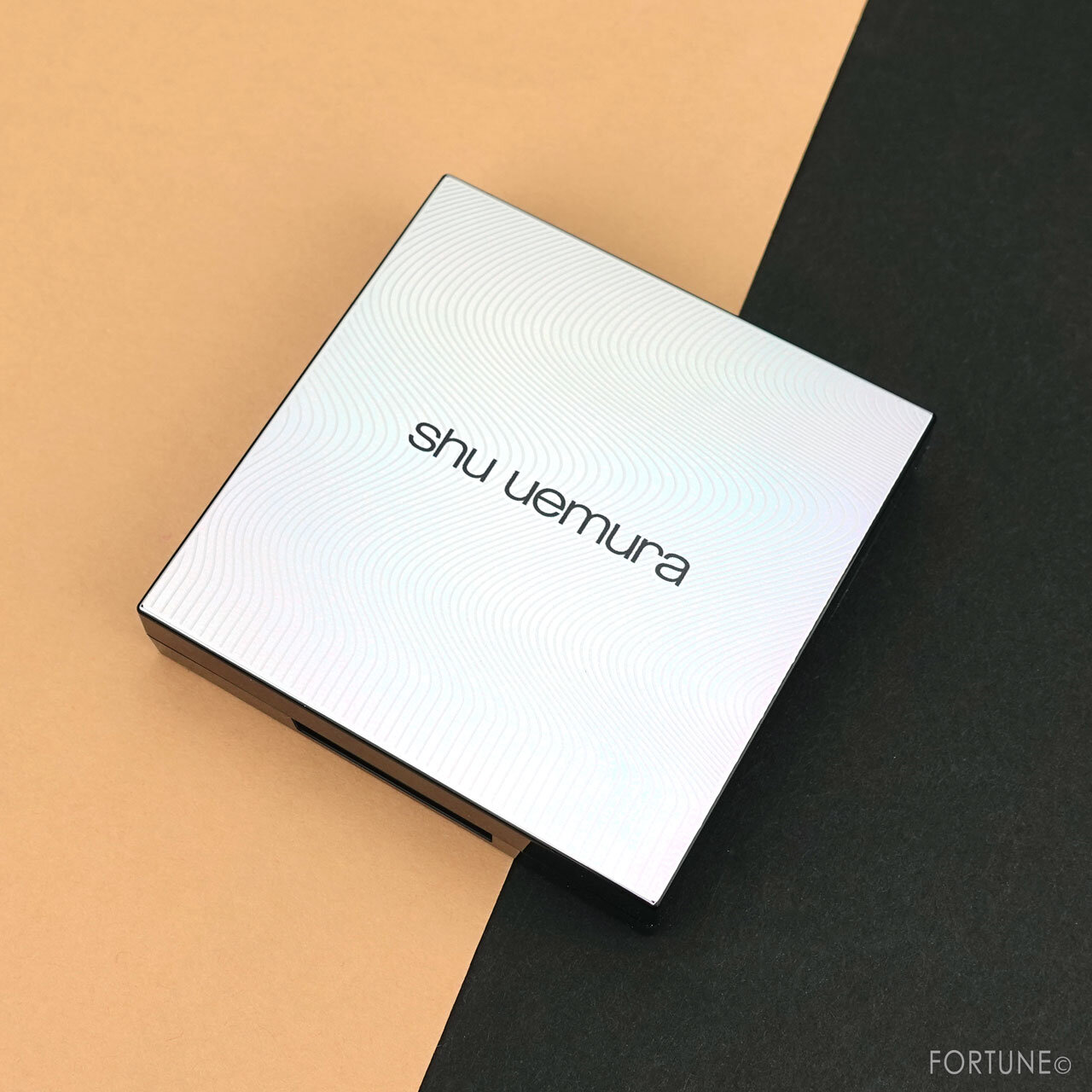 シュウ ウエムラ/shu uemura「3D フェイス シェイプ パウダー」