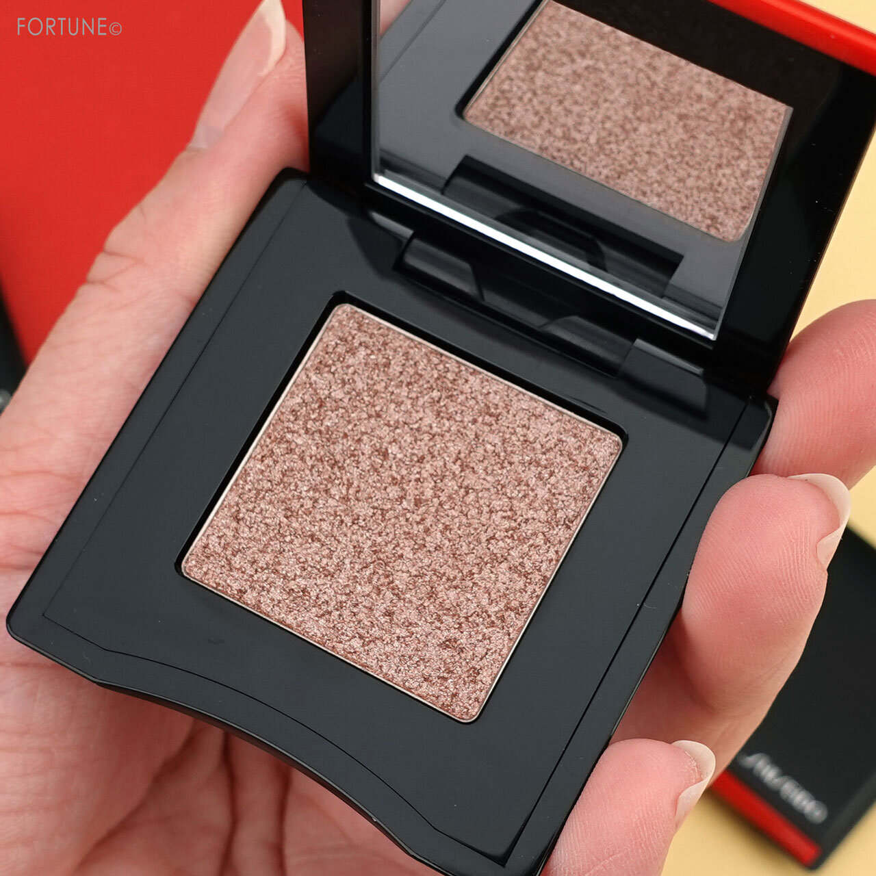 SHISEIDO ポップ パウダージェル アイシャドウ